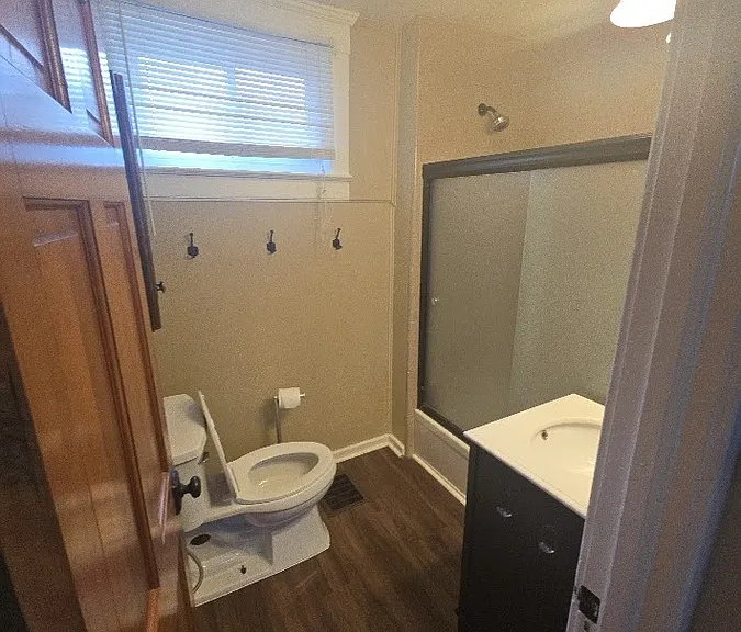509 Linden St — Photo 41