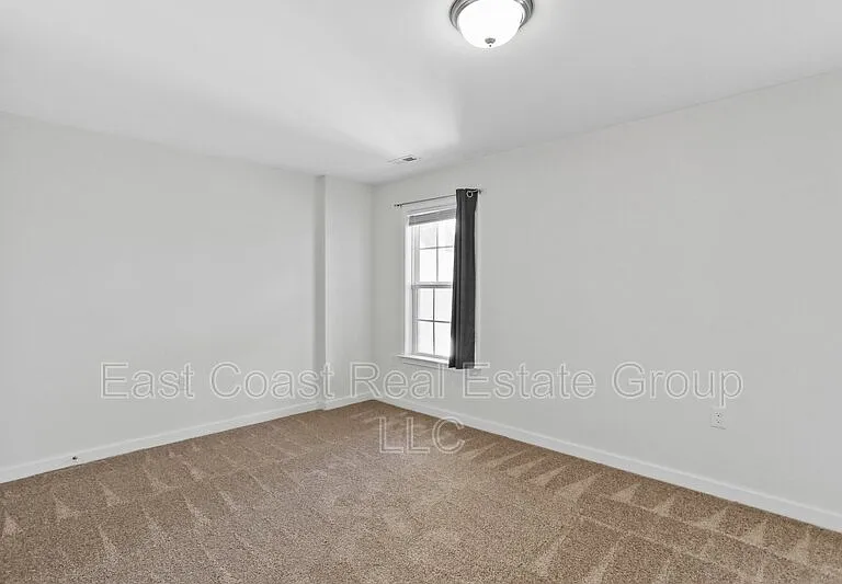 43 Savage Ct — Photo 6