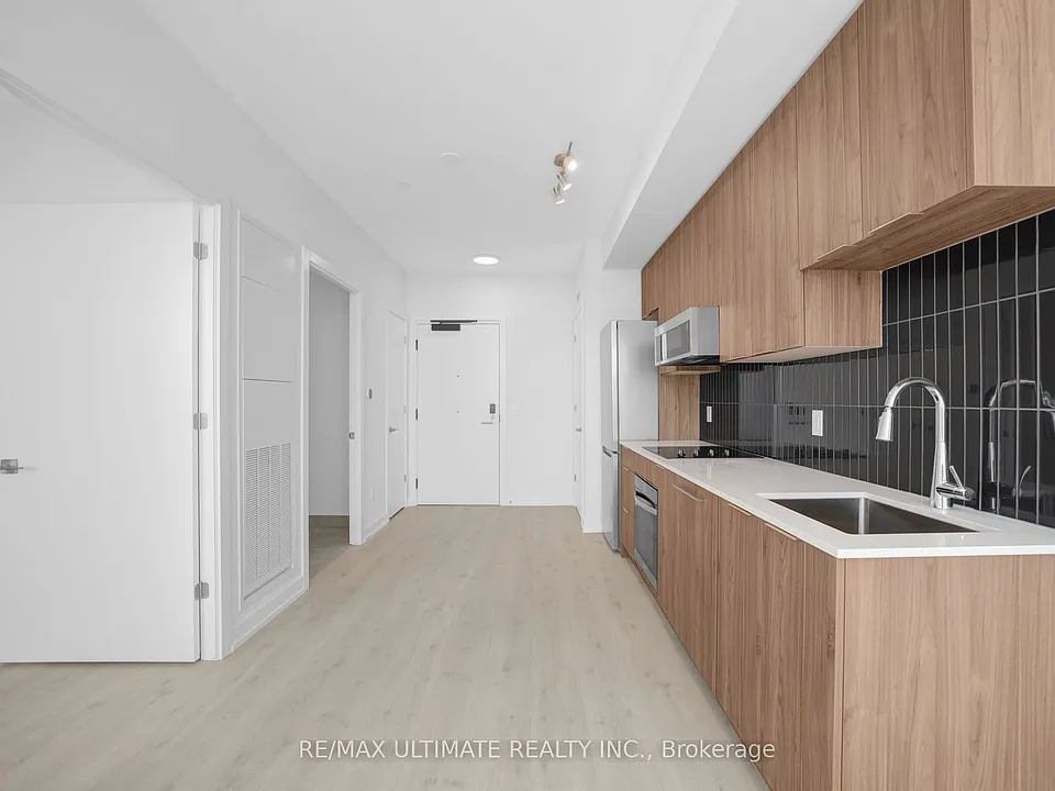 2501 Saw Whet Blvd #612