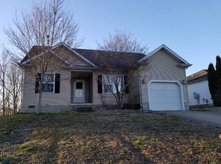 385 Paddle Wheel St, Bowling Green, KY 42103