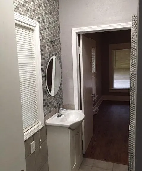 Glass tile, stone tile and penny tile