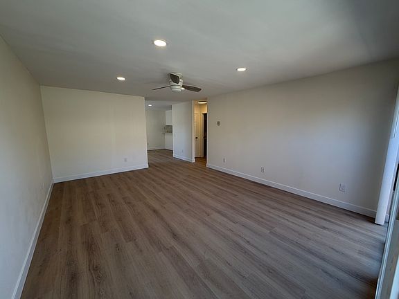 3rd image of 403 Requeza St APT G10