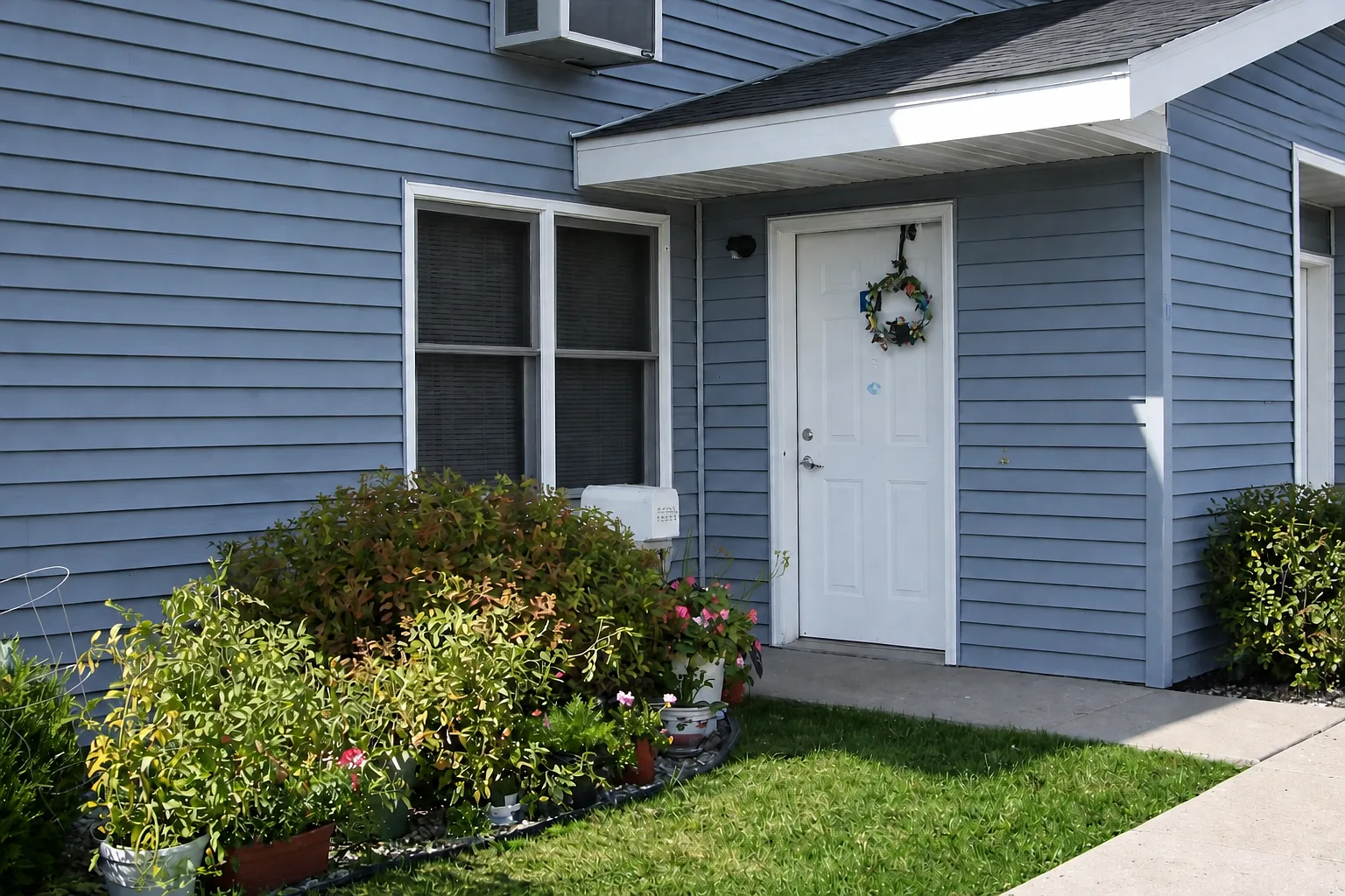 Pheasant View Apartments — Photo 2