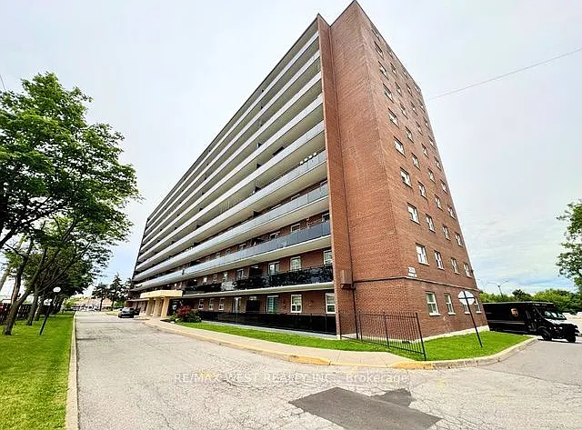3533 Derry Rd E #709 — Photo 1