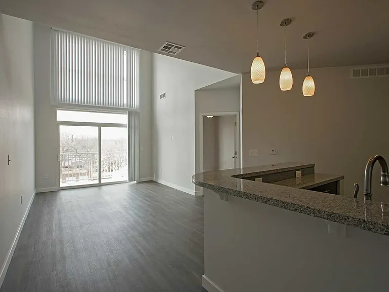 4th Street Lofts — Photo 12