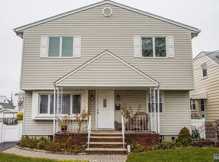 159 Hillman Dr, Elmwood Park, NJ 07407