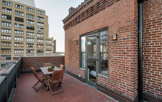 Rented by Brown Harris Stevens | media 8