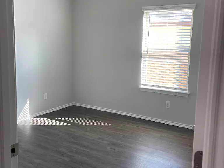 624 Heathers Way #626 — Photo 10