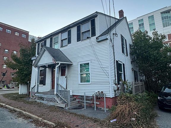 3rd image of 15 Russell Street