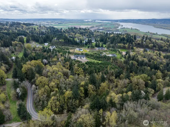 577 Martins Bluff Road, Kalama, WA 98665