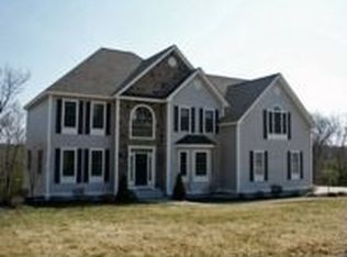 47 Cedar Crest Ln, Auburn, NH 03032