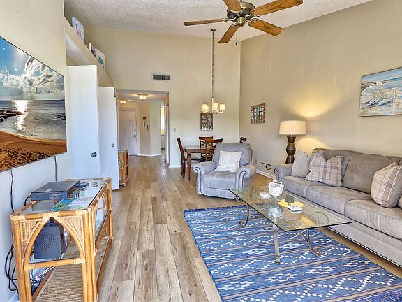 2nd image of 6050 Bahia Del Mar Cir APT 218