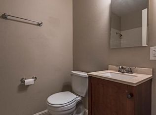 912 Slayton Dr, Las Vegas, NV 89107