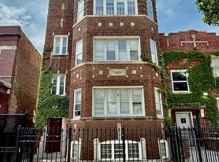 7804 S Burnham Ave, Chicago, IL 60649