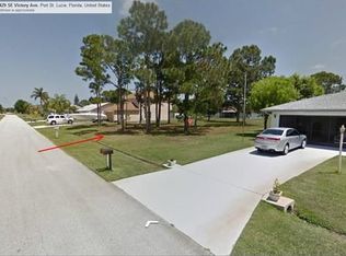 2442 SE Victory Ave, Port Saint Lucie, FL 34952