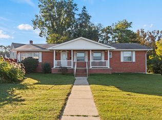 12365 Neale Sound Dr, Cobb Island, MD 20625