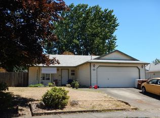 640 N 9th St, Aumsville, OR