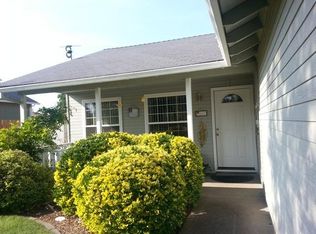 403 Mace Rd, Medford, OR 97501