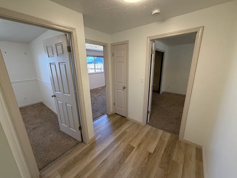 1155 S 5 W — Photo 11