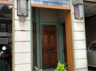 1043 Washington St, Reading, PA 19601