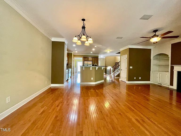 414 Weatherbrook Way — Photo 13