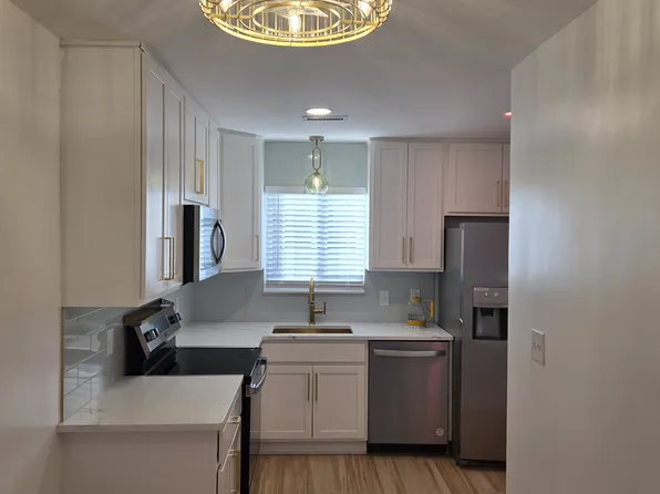 2515 Arkansas Ave #B, Norfolk, VA 23513