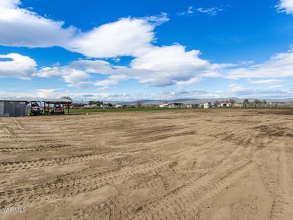 3rd image of Nna Progressive Rd