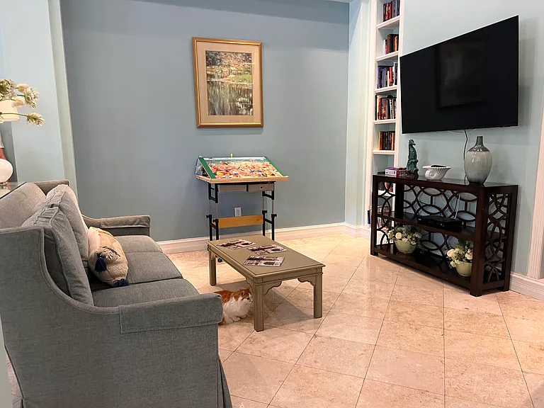 630 Sapodilla Ave #204 — Photo 28