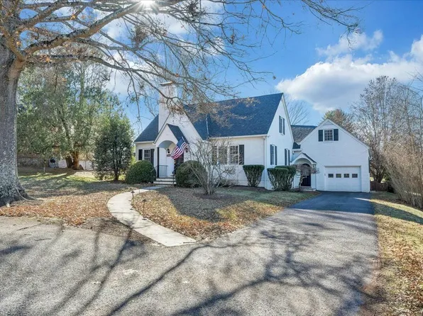 1702 Washington St, Lewisburg, WV 24901