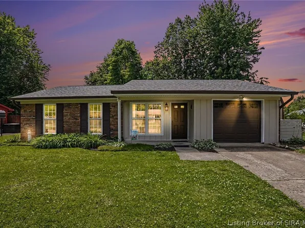 2013 Blue Teal Lane, Jeffersonville, IN 47130