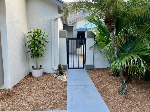 2404 Landings Boulevard, Greenacres, FL 33413