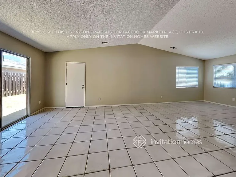4268 Cedar Dr — Photo 6
