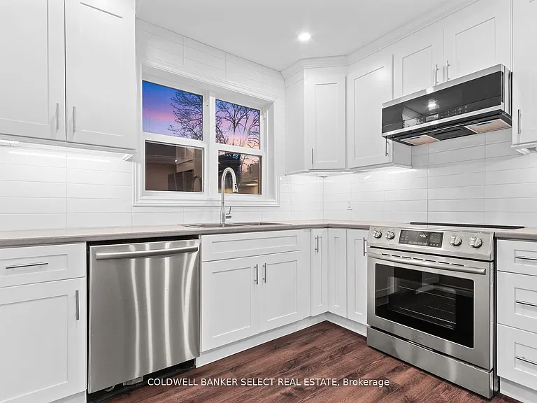 49 Ewing St — Photo 16