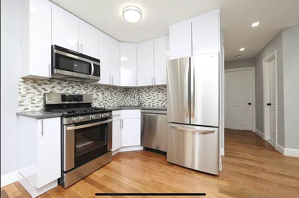 Rented by Keystone Realty USA Corp | media 6