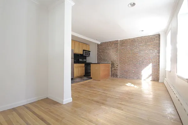 Rented by MNS | media 31