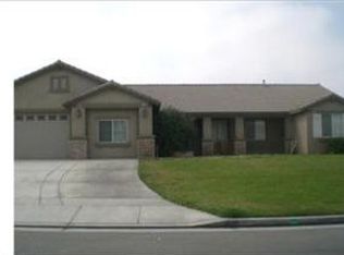 10106 Woodbridge Ln, Riverside, CA 92509
