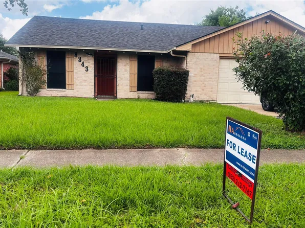 8343 Sterlingshire St, Houston, TX 77078