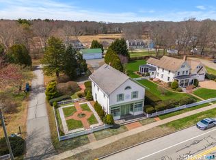 60 Lyme Street, Old Lyme, CT 06371