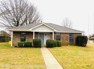 1202 Sweetwood Ct, Montgomery, AL 36117