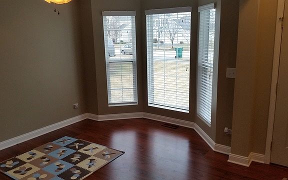 2nd image of 3710 Saratoga Dr