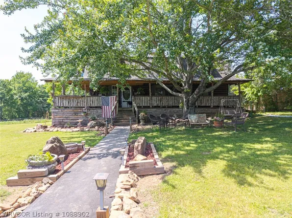 99900 S 4798th Rd, Muldrow, OK 74948