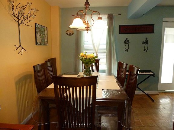 4th image of 495 Odell Ave APT 3L