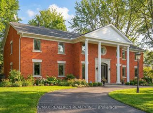 17 Old English Ln, Markham, ON L3T 2V1