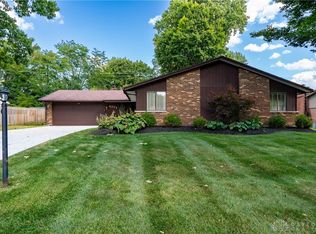 5771 Oak Valley Rd, Kettering, OH 45440