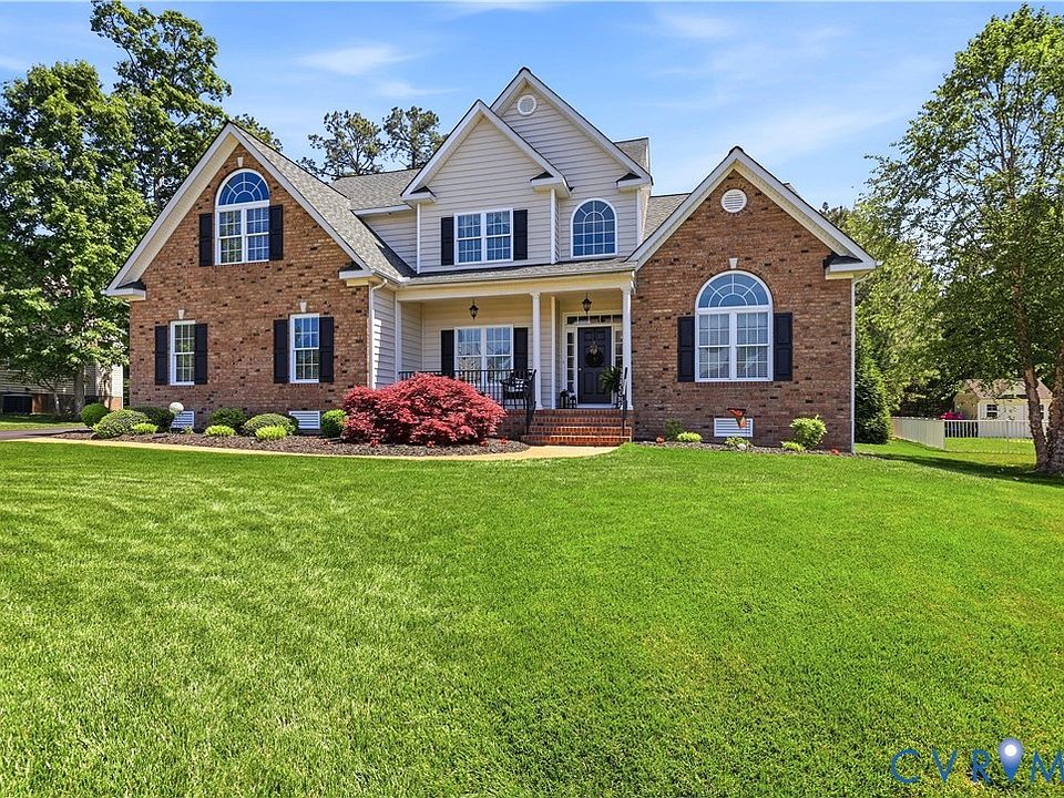 1st image of 15249 Willow Hill Ln