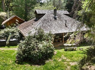 2128 Starveout Creek Rd, Azalea, OR 97410