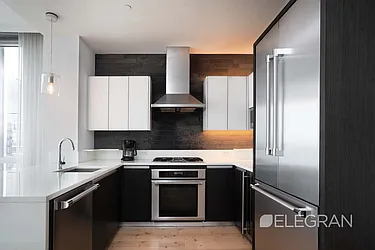 Rented by (Legacy) Elegran