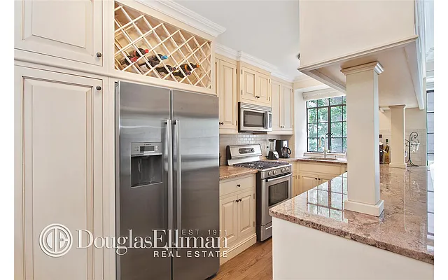 Sold by Douglas Elliman | media 10