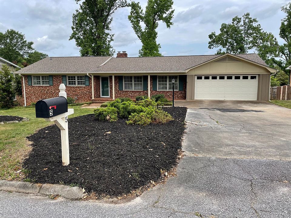 1st image of 5 Ramblewood Ln