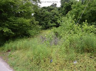363 Gap View Dr, Charleston, WV